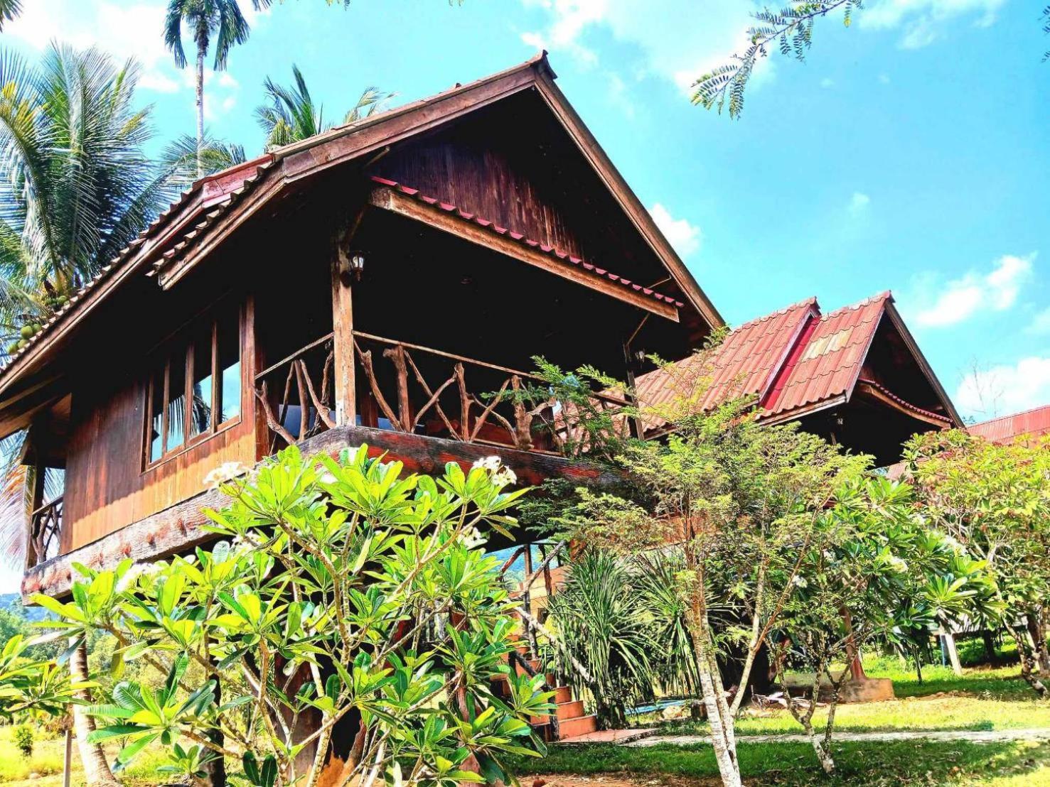 Bamboo House Hotel Khao Sok National Park Eksteriør billede