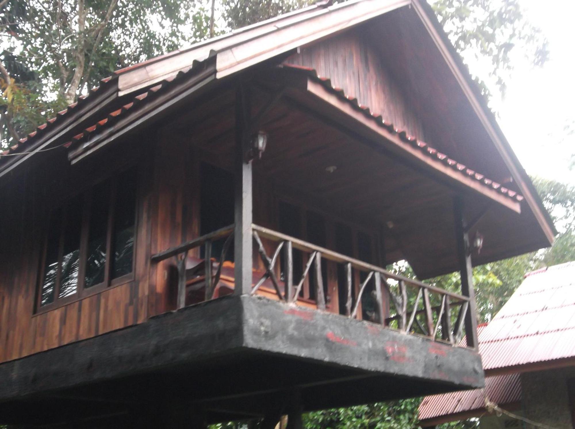 Bamboo House Hotel Khao Sok National Park Eksteriør billede