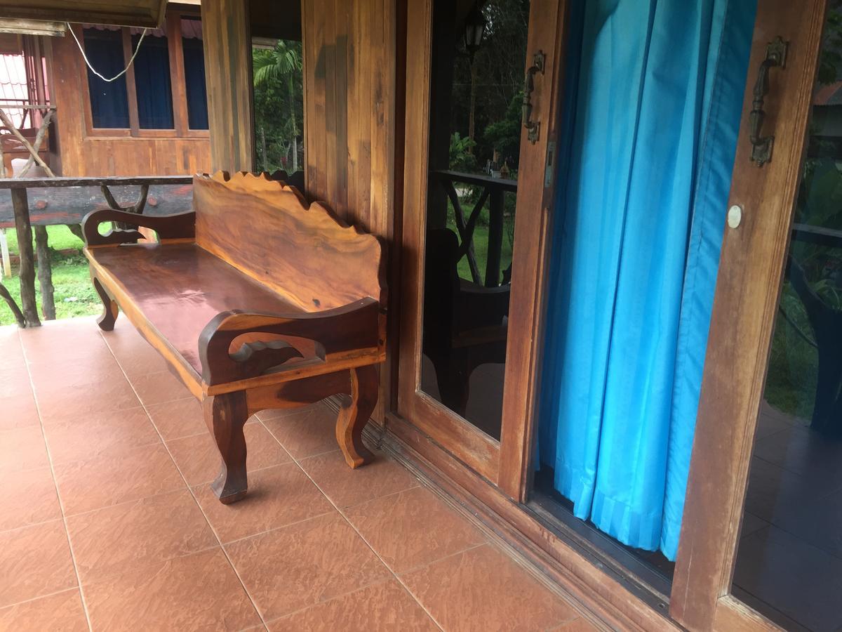 Bamboo House Hotel Khao Sok National Park Eksteriør billede
